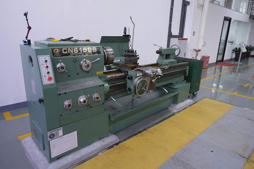 Lathe
